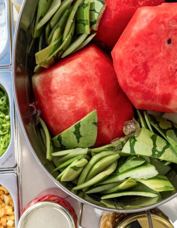 004 סלט אבטיח על הקליפה