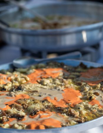 016 משתה חציל שרוף טחינה גולמית ופרפרום עגבניה